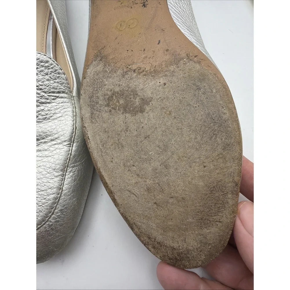 ESCADA Women's Size 38 LEATHER ITALY MADE Flats Oxfords Loafers Silver Shiny